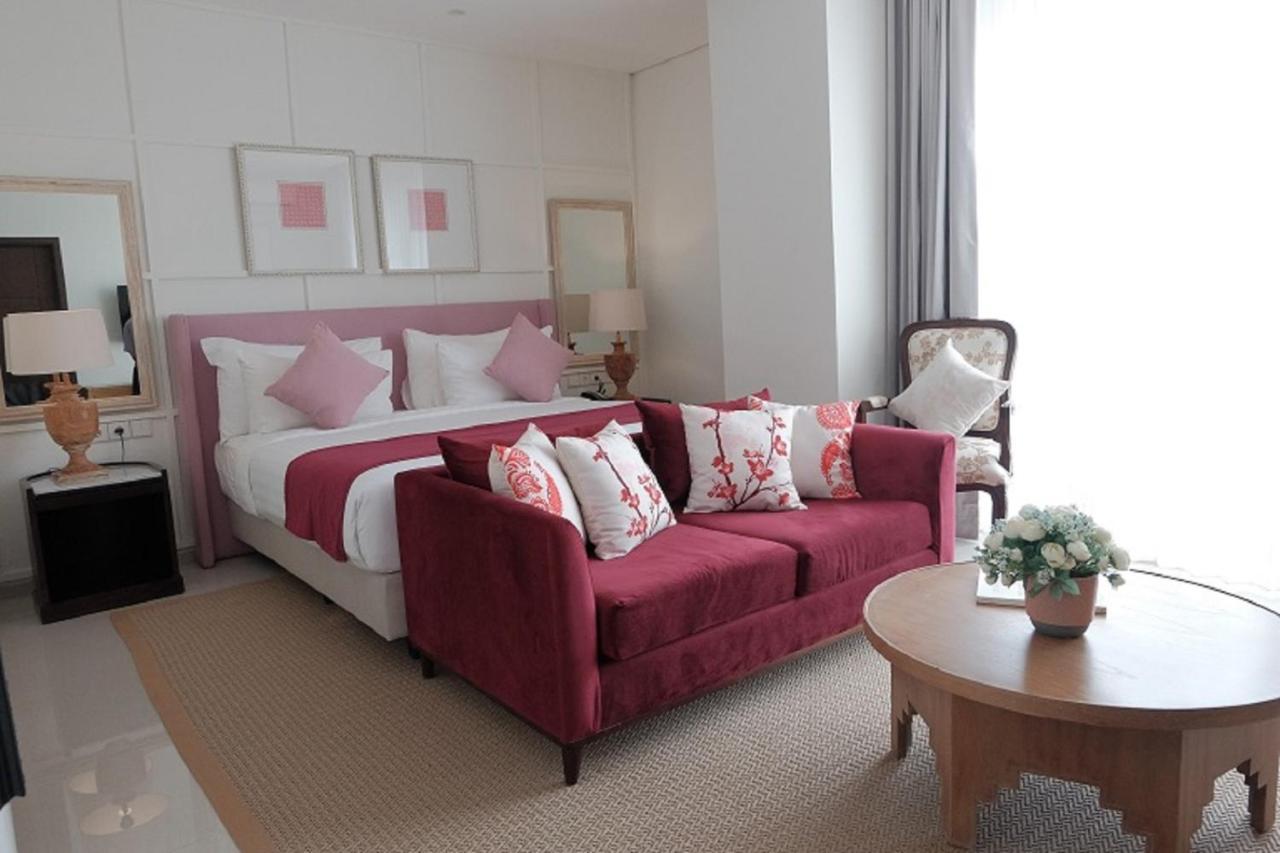 กีริอ๊าด เอ็ม โฮเต็ล โซรง Hotel ภายนอก รูปภาพ